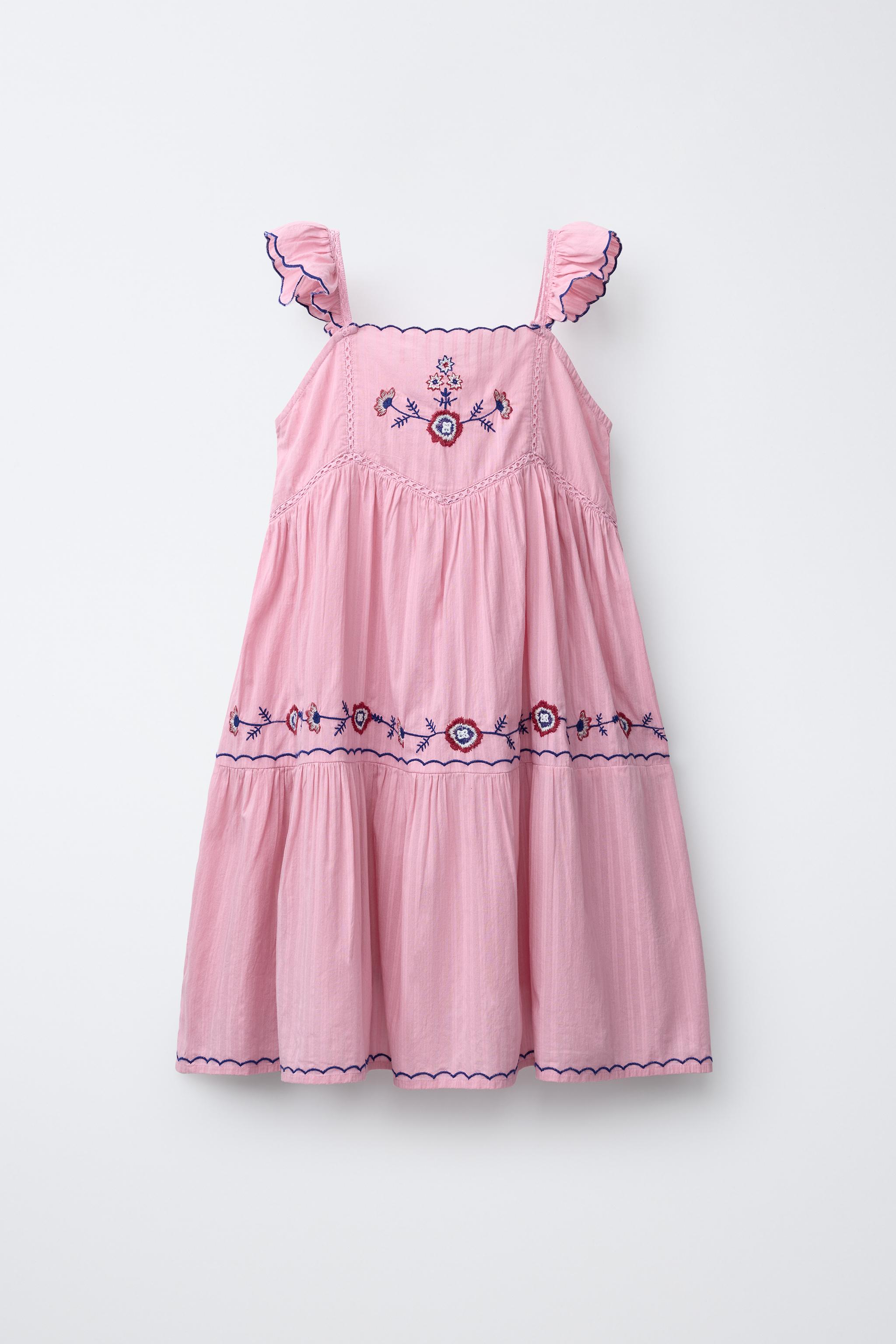 ROBE BRODÉE